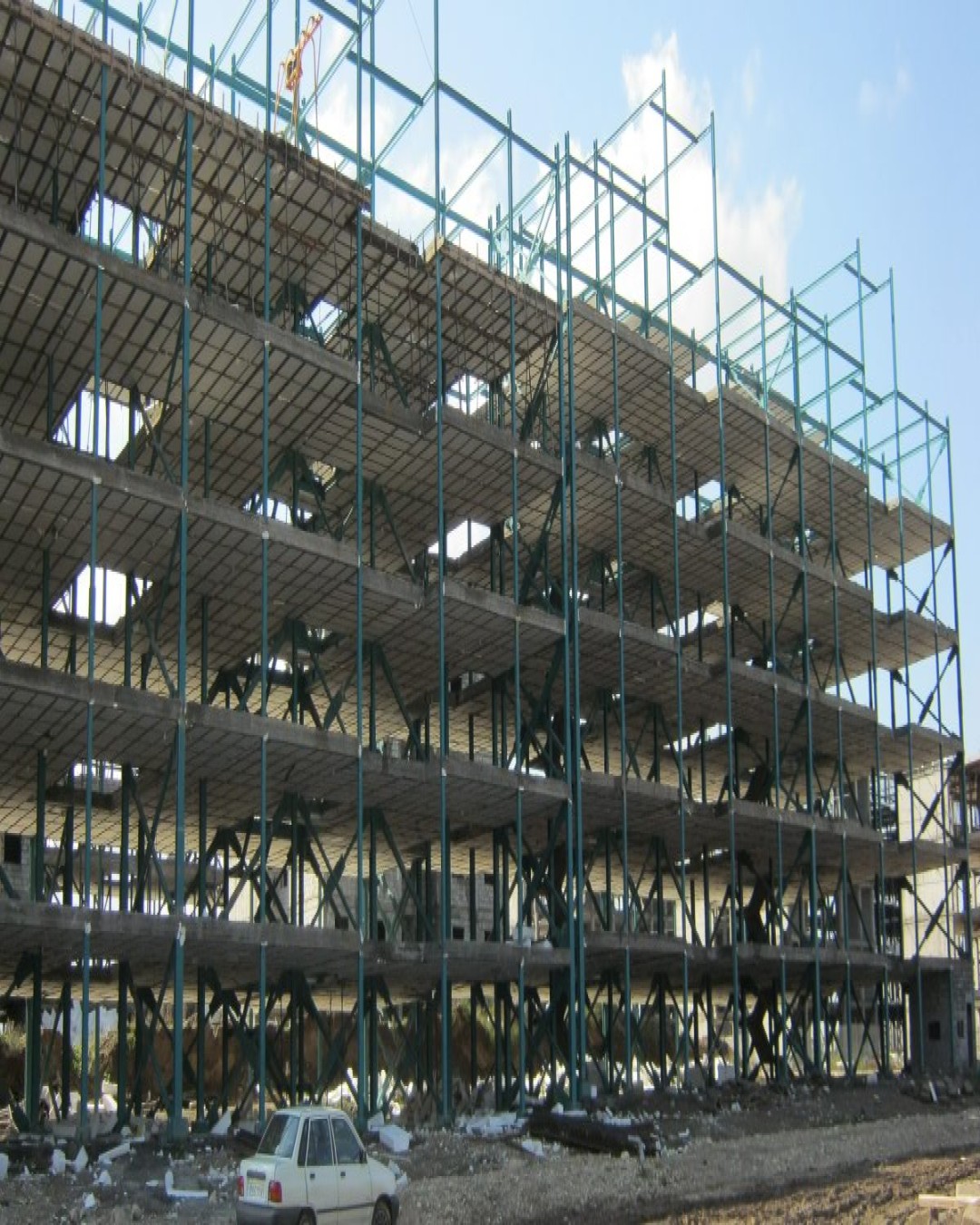 اجرای 180 واحد اسکلت فلزی مسکن مهر نمین